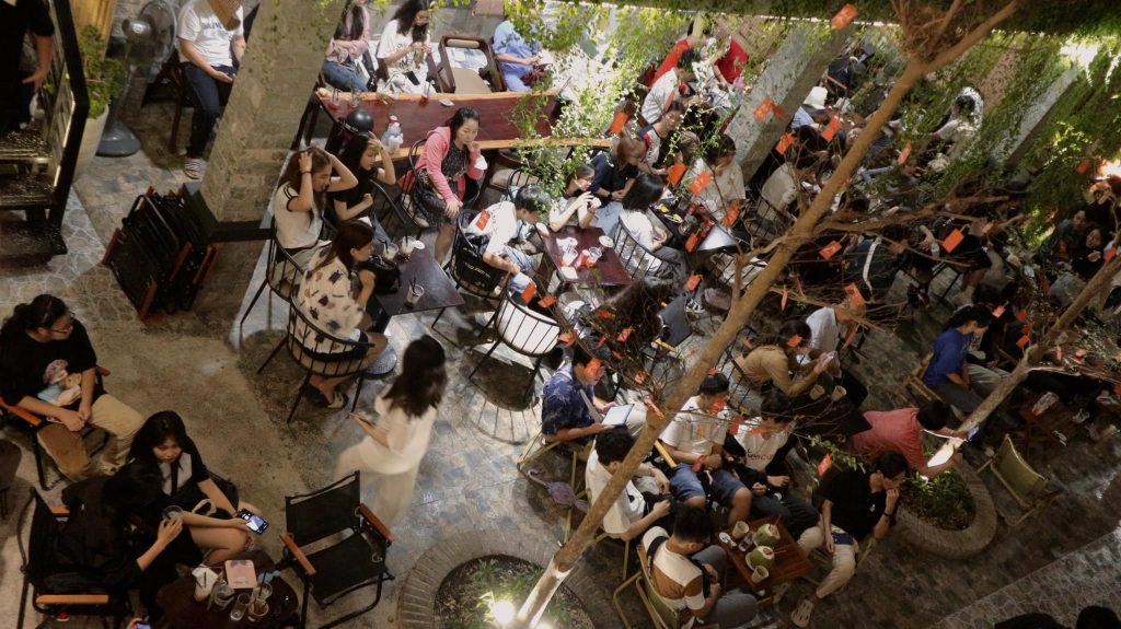 Lan Việt Coffee & Tea