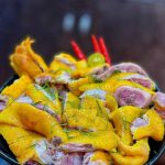 Gà ủ muối nóng camau