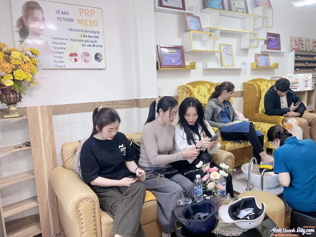Nhàn Beauty Academy