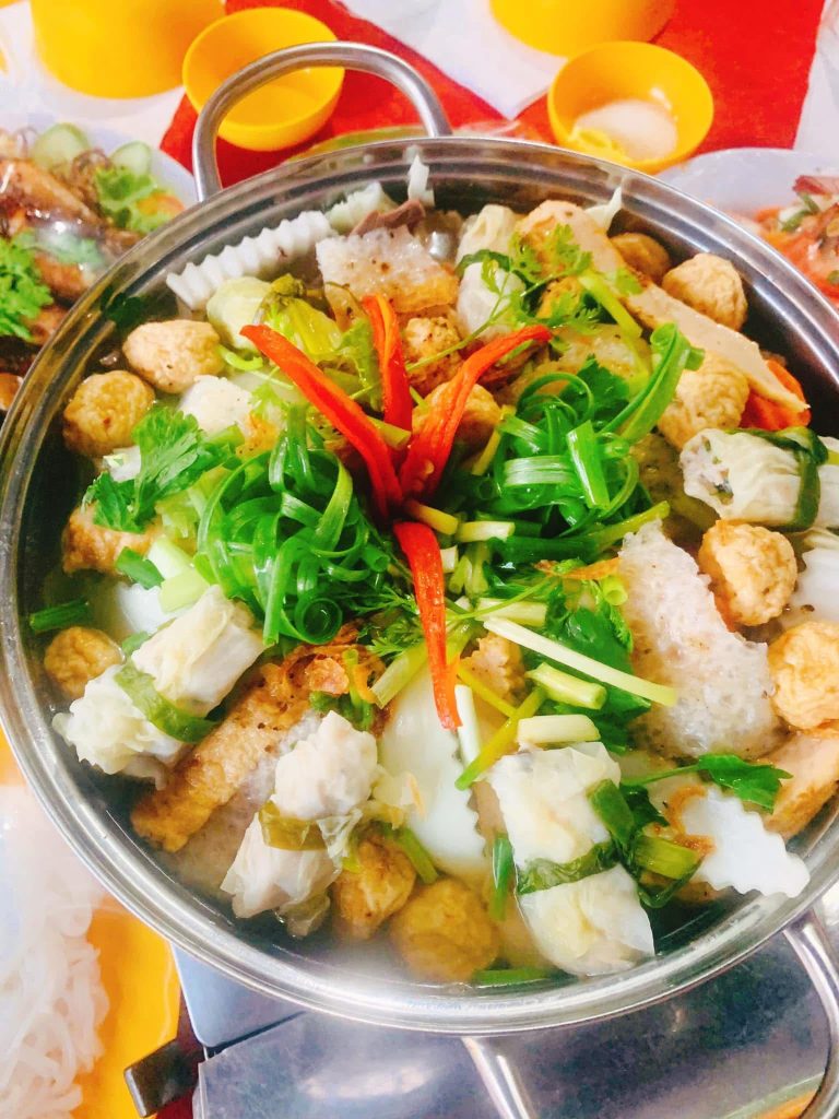 Tiệm Lẩu Cù Lao Xưa