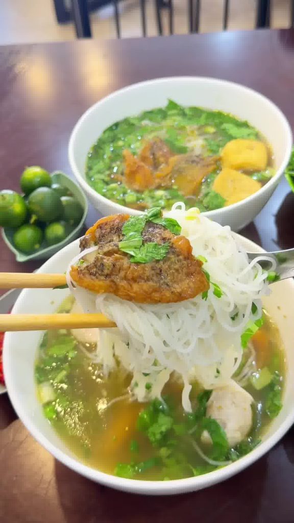 BÚN CÁ RÔ ĐỒNG