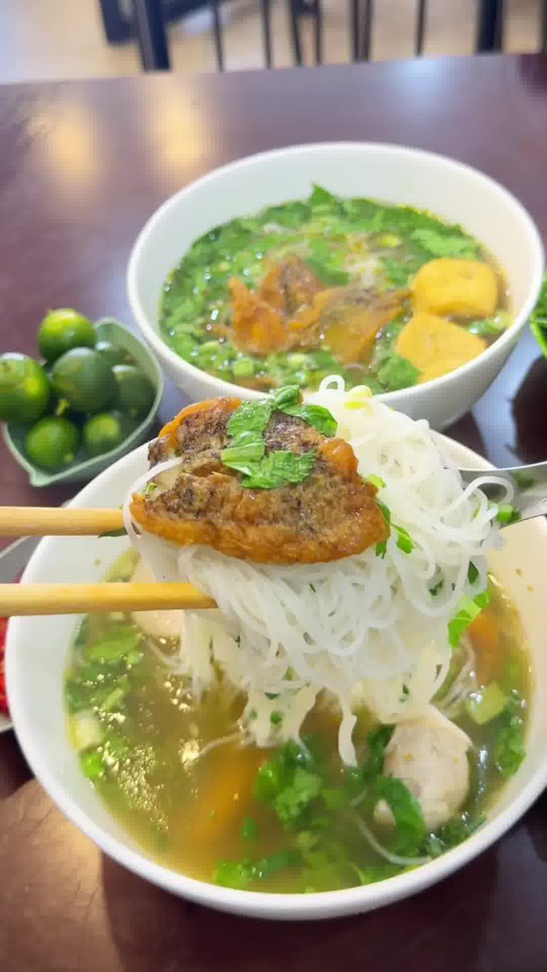 BÚN CÁ RÔ ĐỒNG
