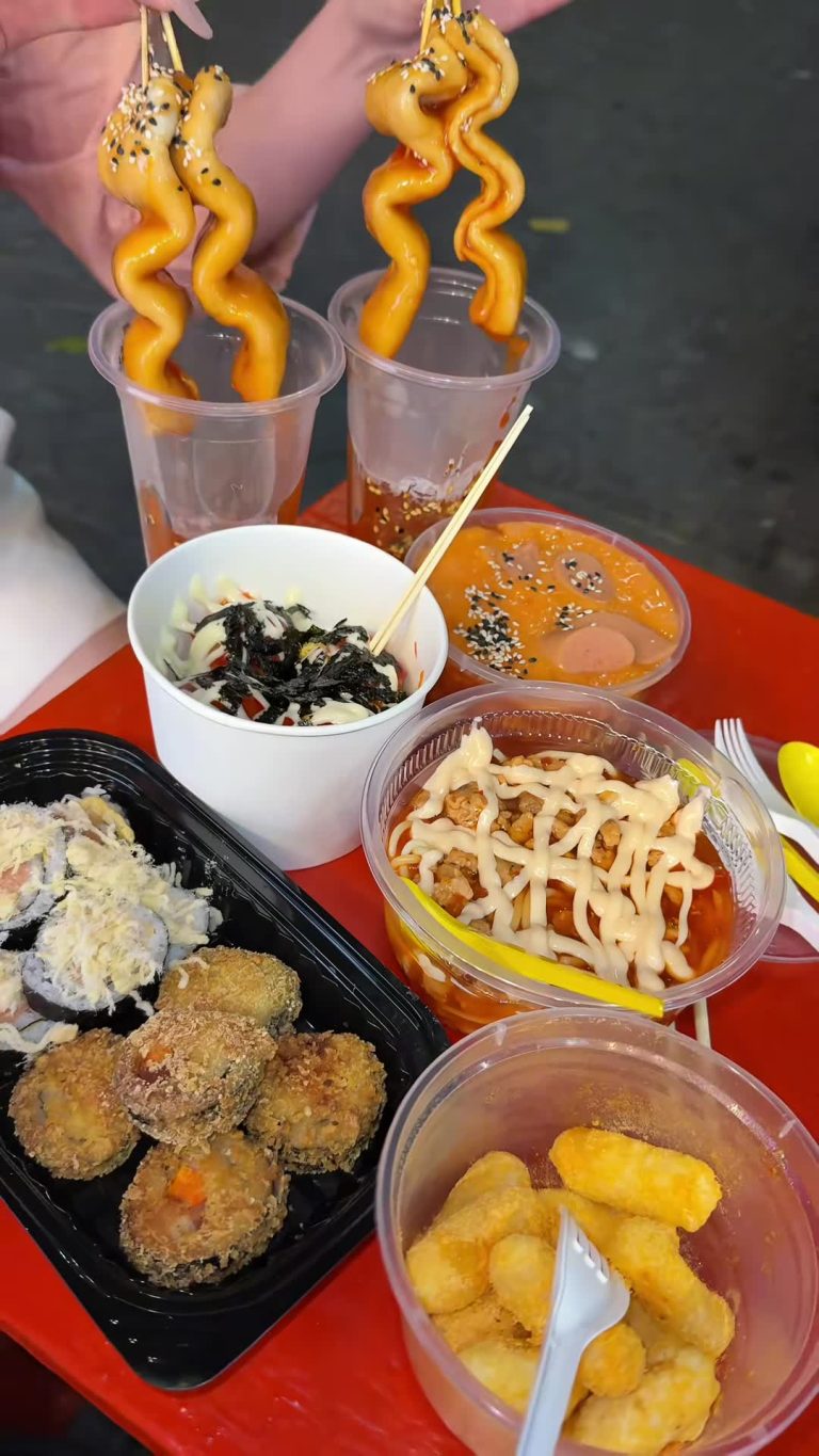 TIỆM BÁNH TAKOYOKY VÂN
